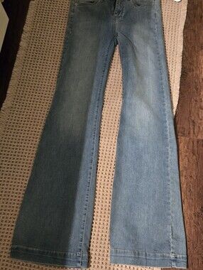 Free People STEVIE WASH NWT Women's Wide Leg Flare Jeans - Blue Wash